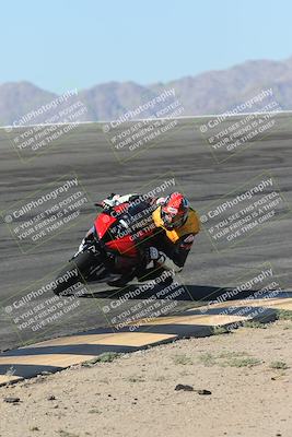 media/Oct-25-2025-Race Pace (Sat) [[47cce5476f]]/Non Verified (1st 20 Minutes of Every Hour)/1-Bowl (10am)/